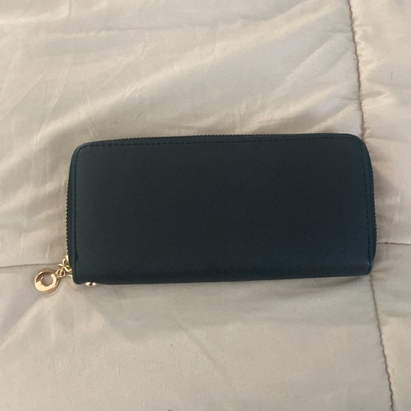 Black wallet - Picture 2 of 4